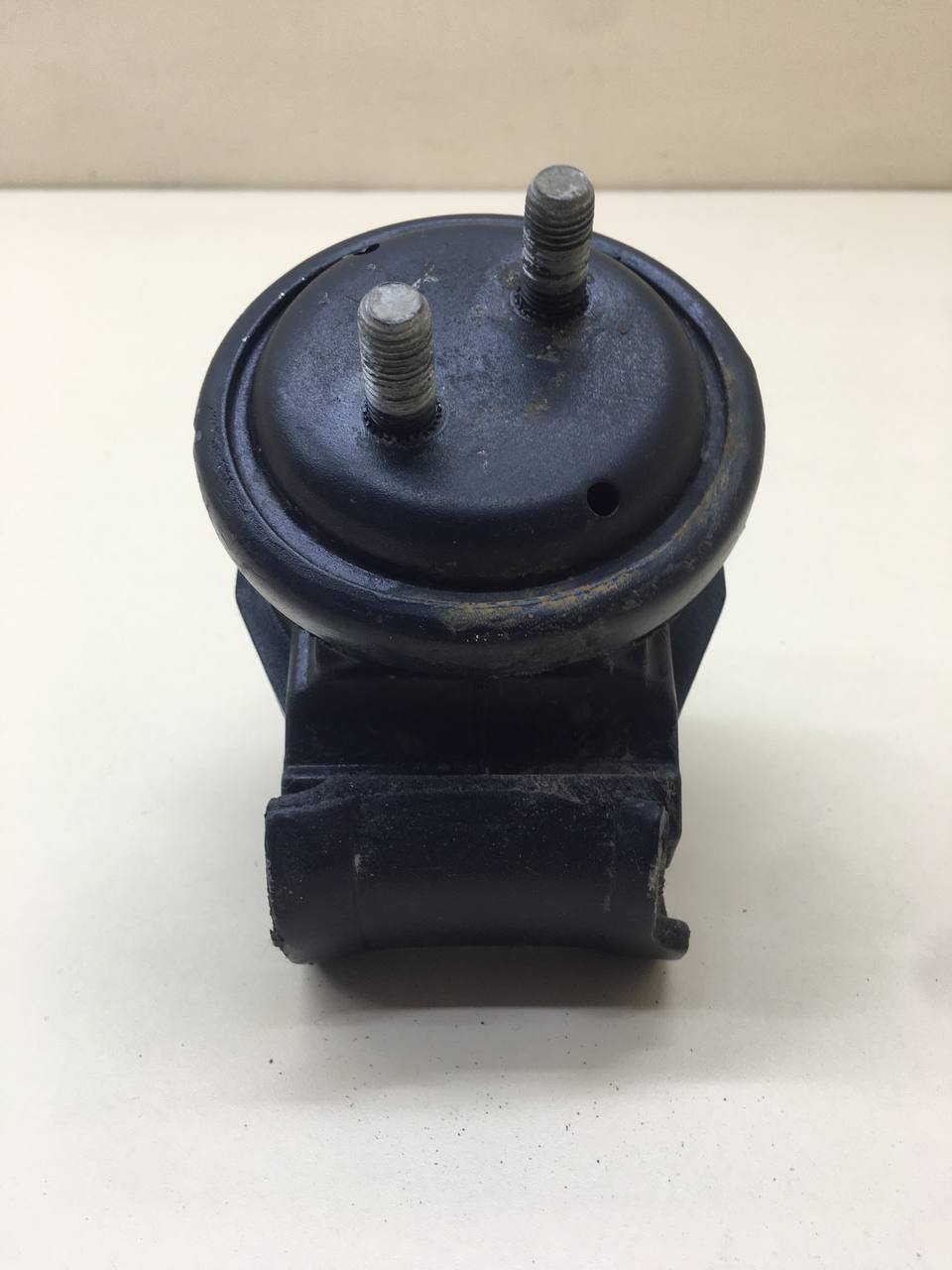 Опора двигателя Suzuki Grand Vitara 2005-2015