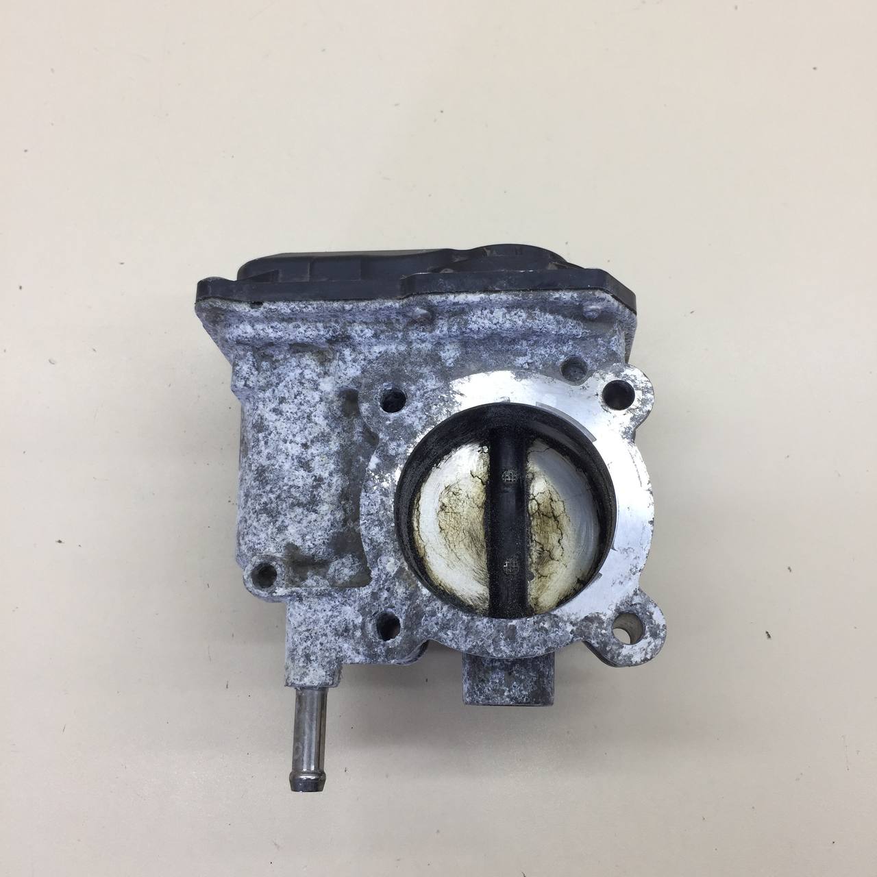 Заслонка дроссельная электрическая Toyota Auris (E150) 2006-2012