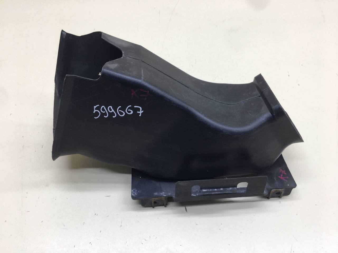 Воздуховод BMW 3-series E46 1998-2005