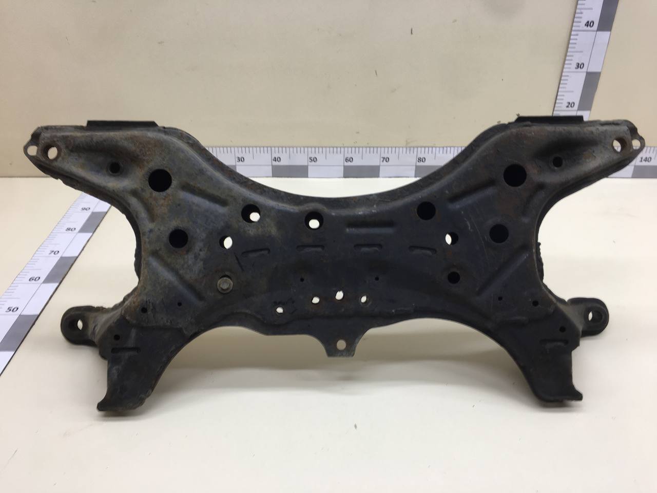 Балка подмоторная Lifan Solano 1 2008-2016