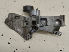 Кронштейн генератора Renault Duster (HSA, HSM) 2012>