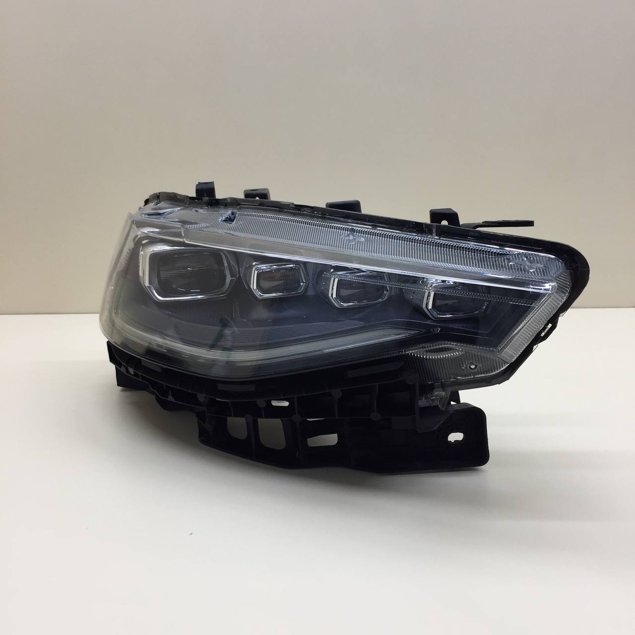 Фара правая Haval Haval F7 2019>