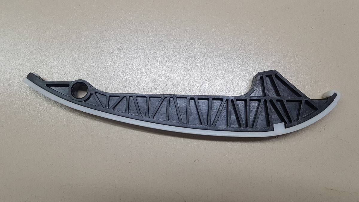 Успокоитель Audi A1 (8X) 2010>