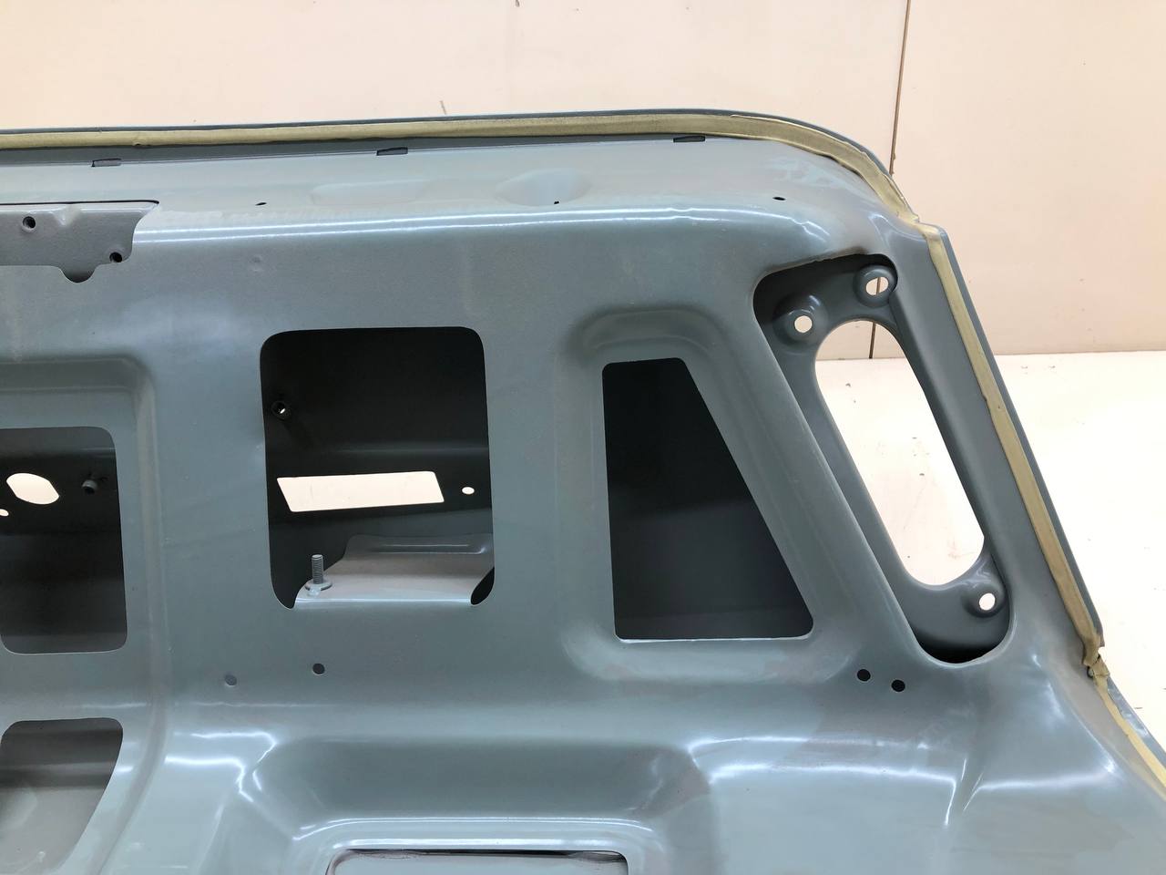 Крышка багажника Lifan Breez 2007-2012