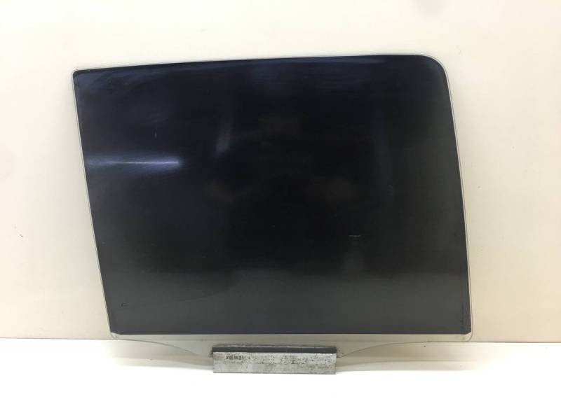 Стекло двери задней правой Daewoo Nexia (N150) 2008-2016