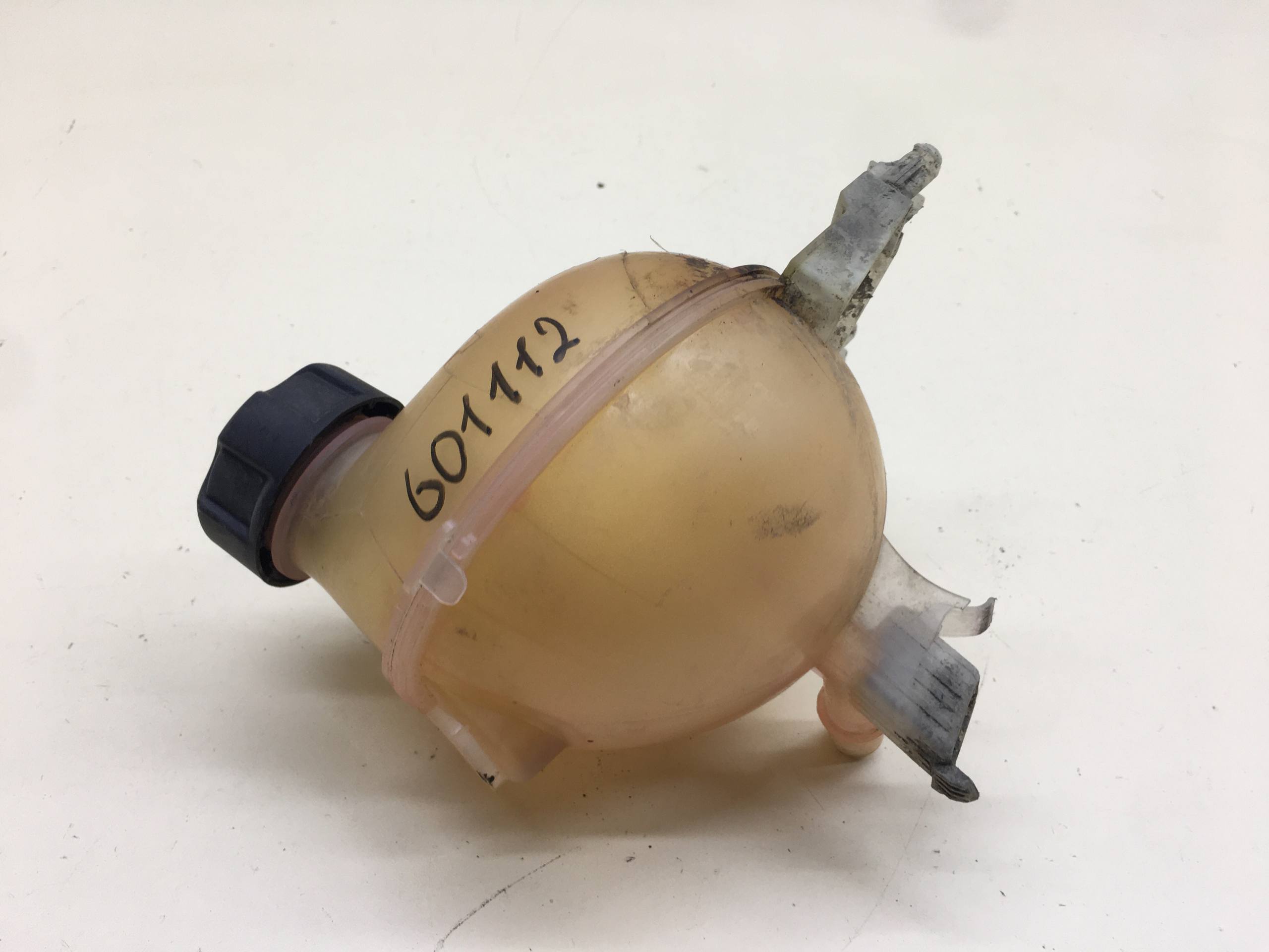 Бачок расширительный Peugeot 208 2012>