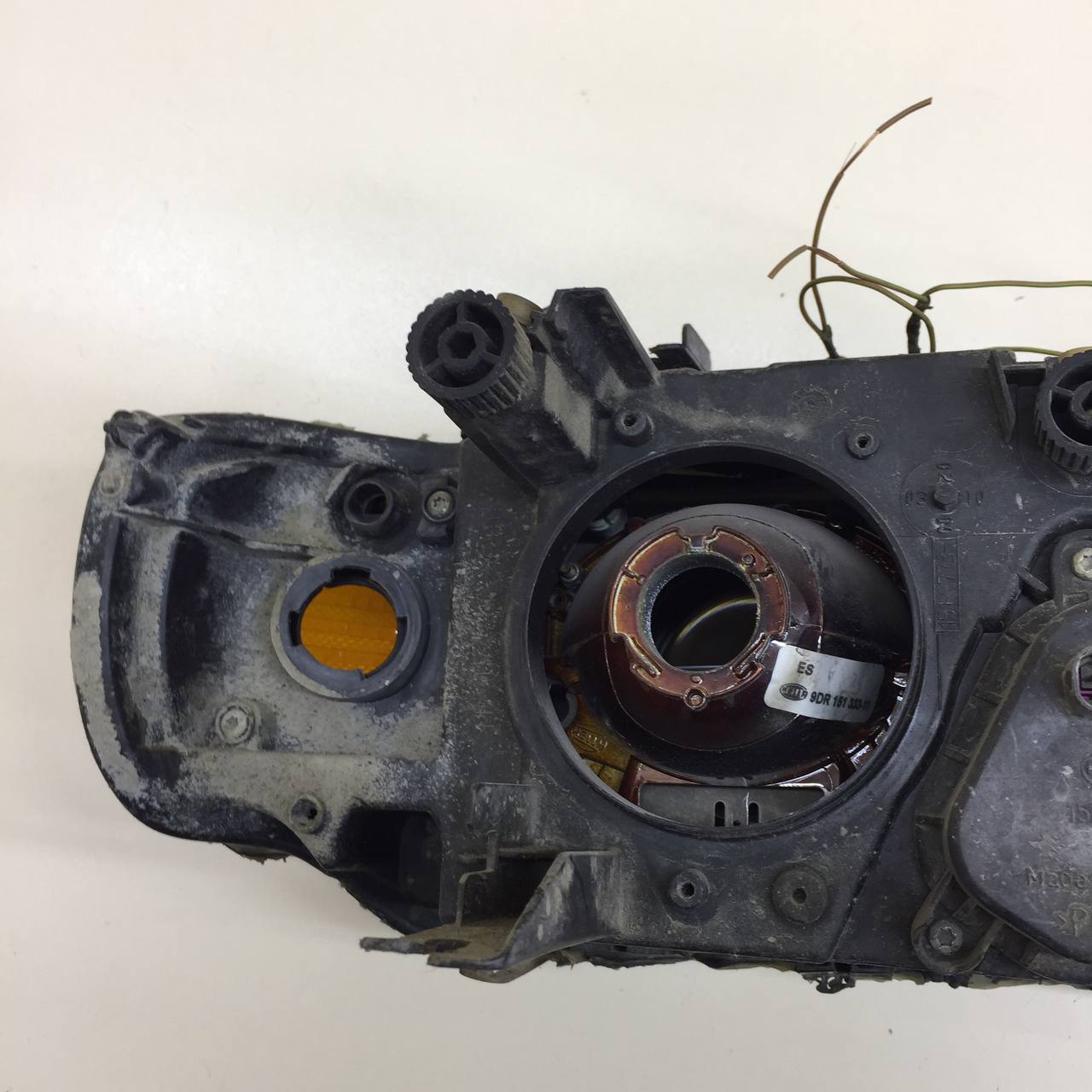 Фара левая BMW X5 E53 2000-2007