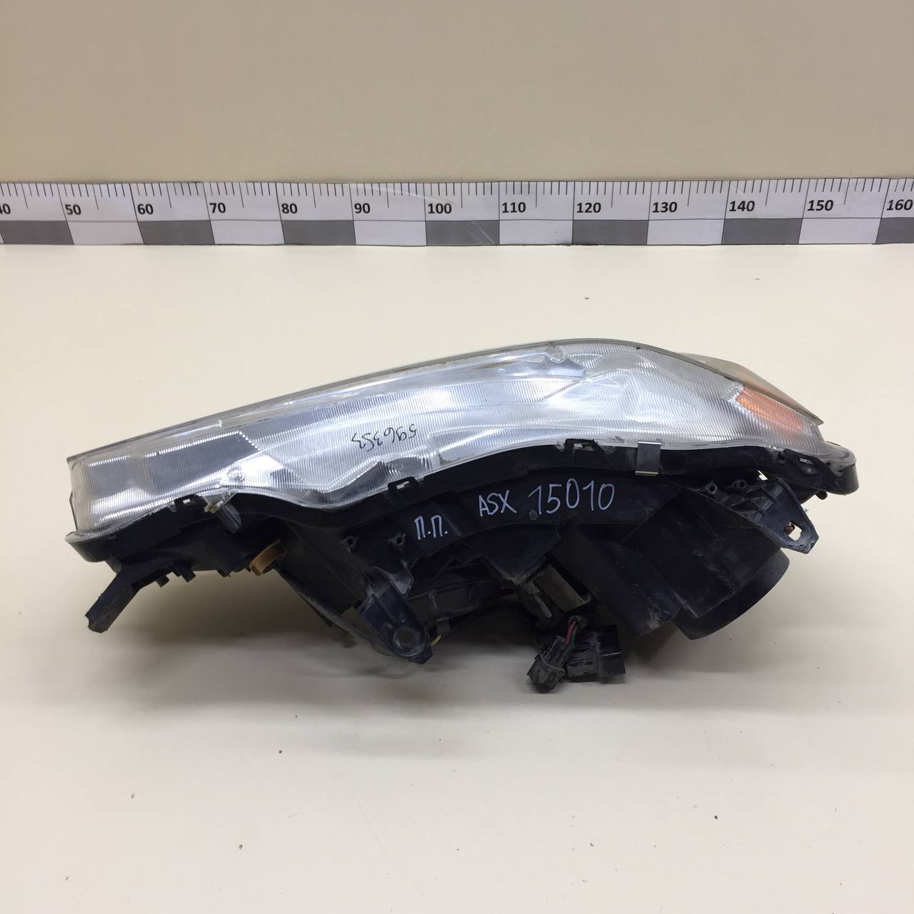 Фара правая Mitsubishi Outlander XL (CW) 2006-2012