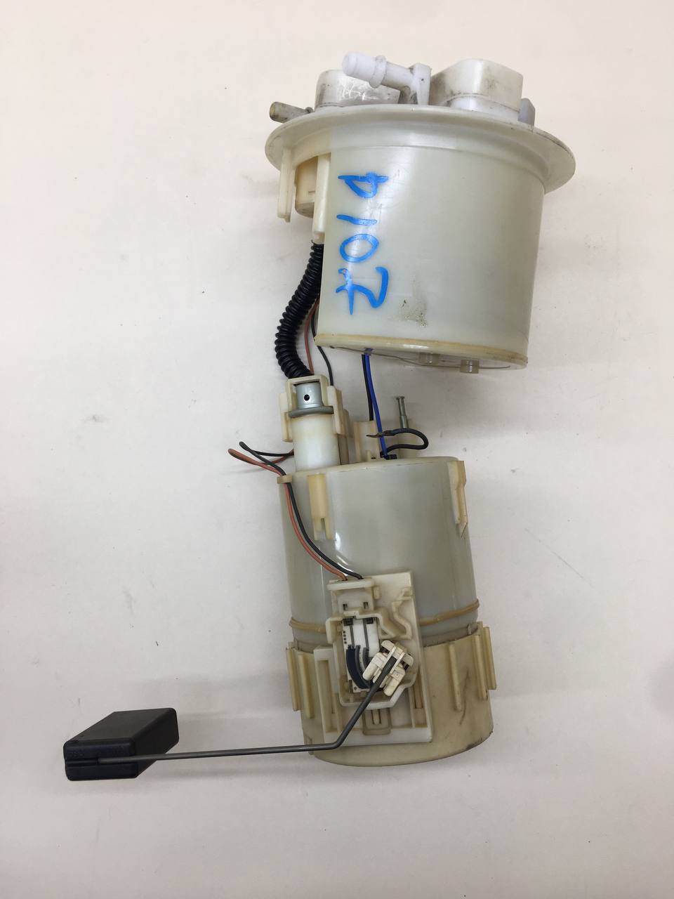 Насос топливный электрический Peugeot 107 2006-2014