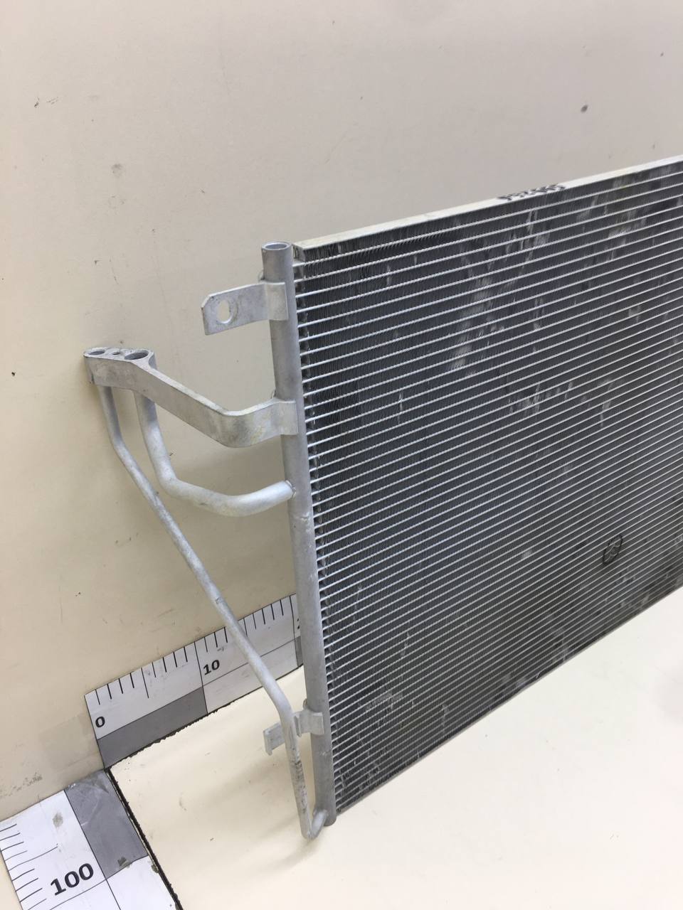 Радиатор кондиционера (конденсер) Changan UNI-T 2023>