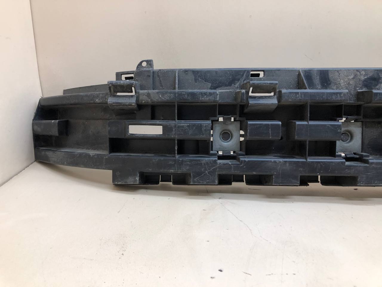 Усилитель заднего бампера Volvo XC90 2002-2015