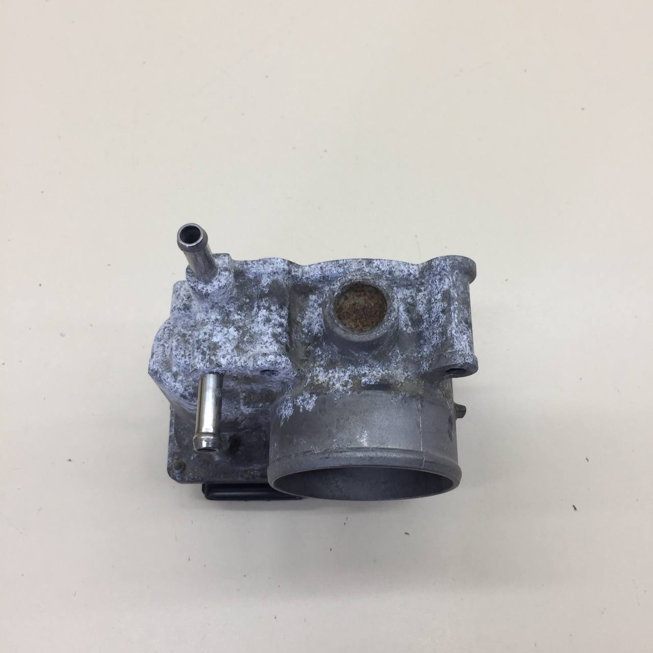 Заслонка дроссельная электрическая Toyota Auris (E150) 2006-2012