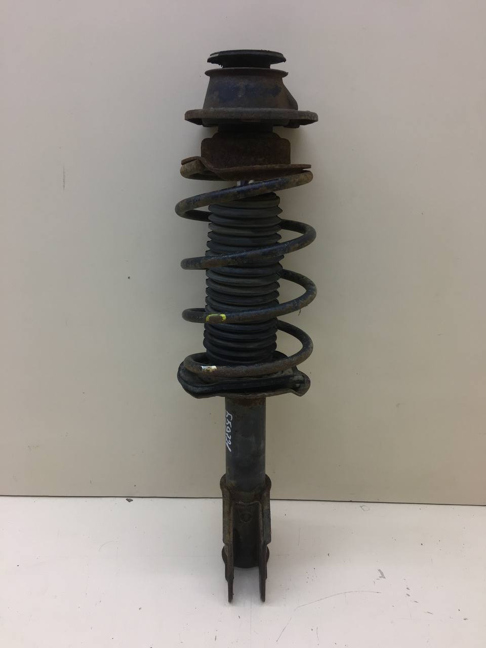 Амортизатор передний Fiat Albea 2002-2012