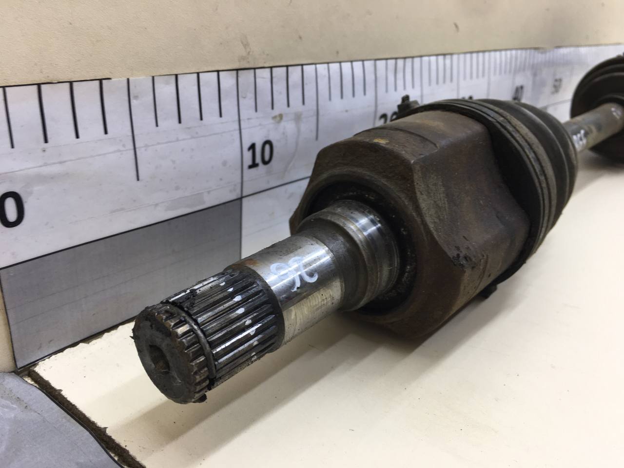 Полуось передняя левая Kia Spectra (SD) 2004-2011