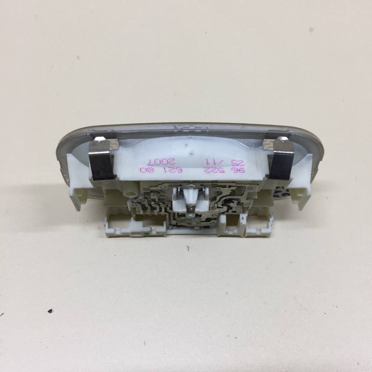 Плафон салонный Citroen Grand C4 Picasso 2006-2014