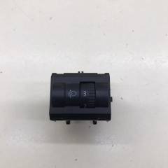 Кнопка корректора фар Skoda Octavia (A7) 2013>