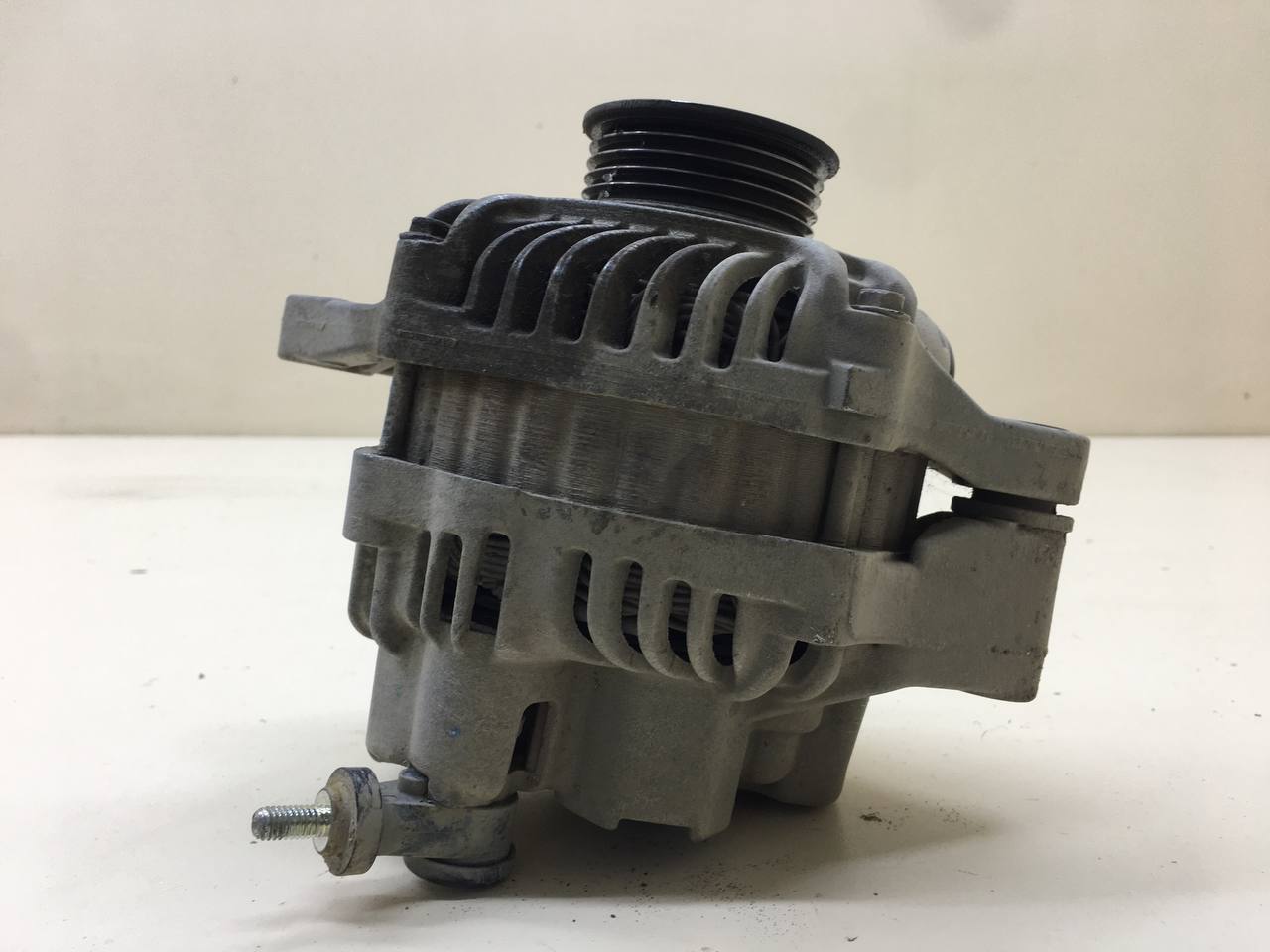 Генератор Suzuki Grand Vitara 2005-2015