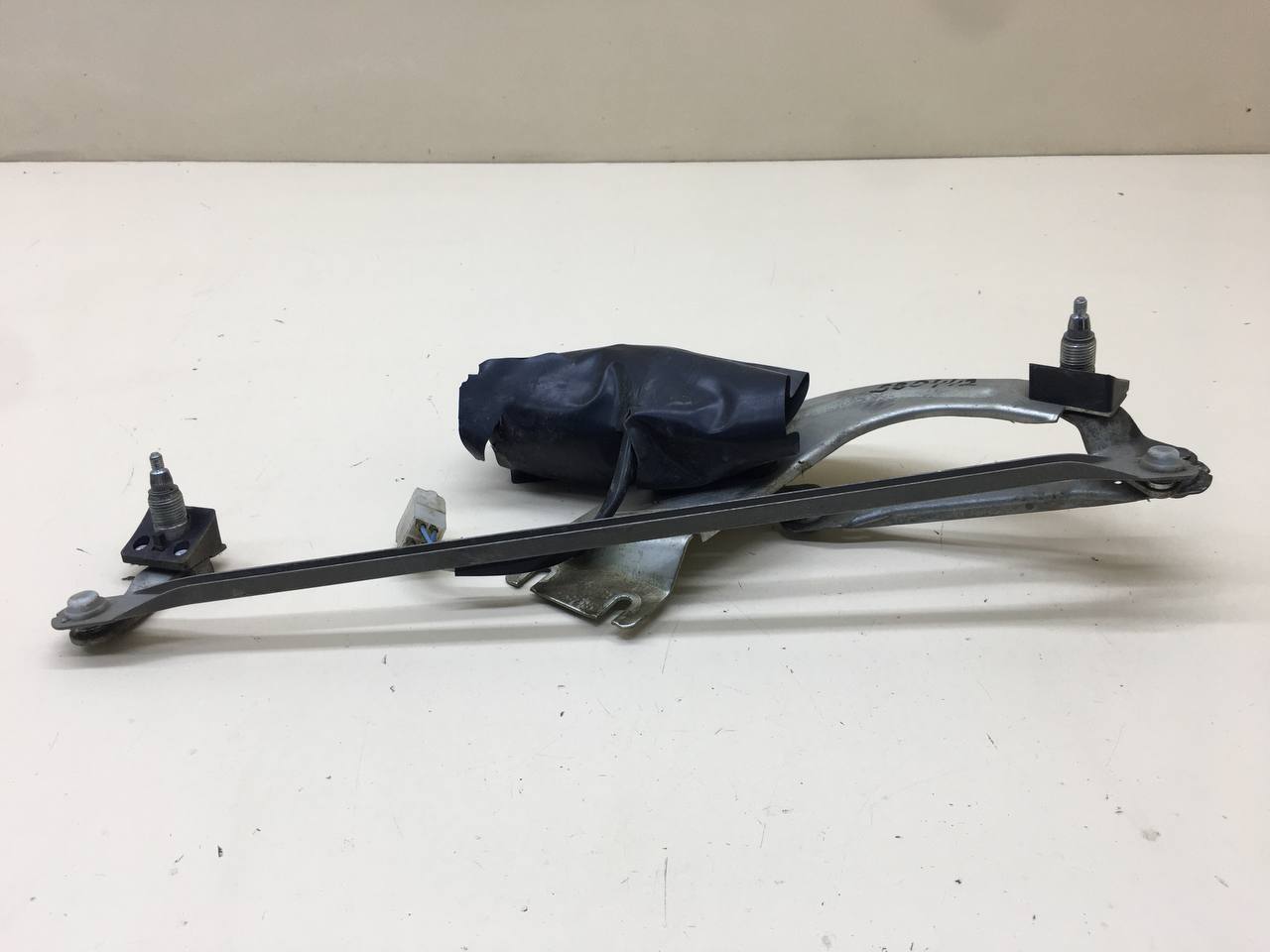 Трапеция стеклоочистителей Lada Niva 4х4 2121 1977-2021