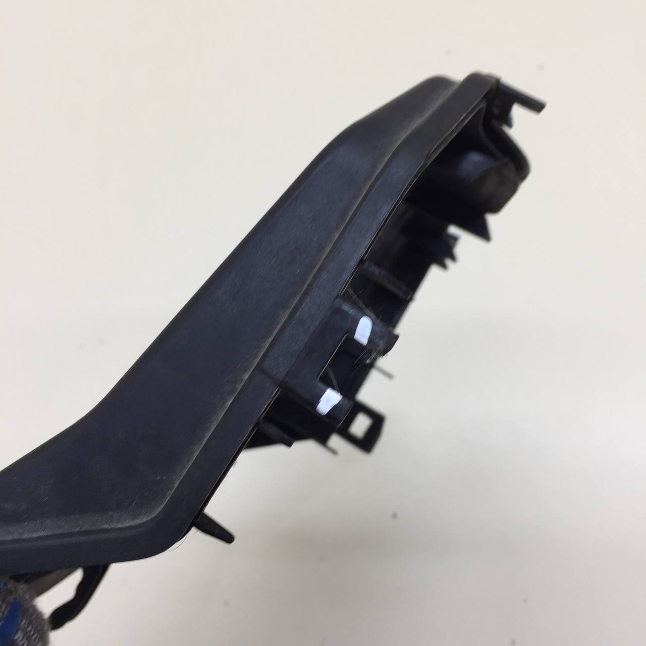 Крышка аккумулятора Volvo S60 (FS, FH) 2010>