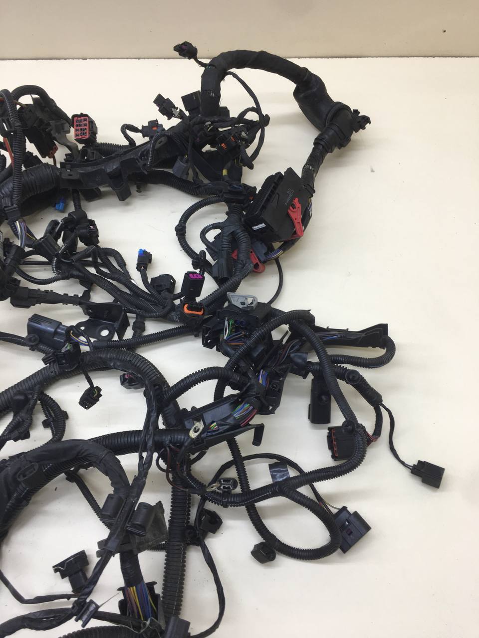 Проводка двс Volvo V60 2010-2013