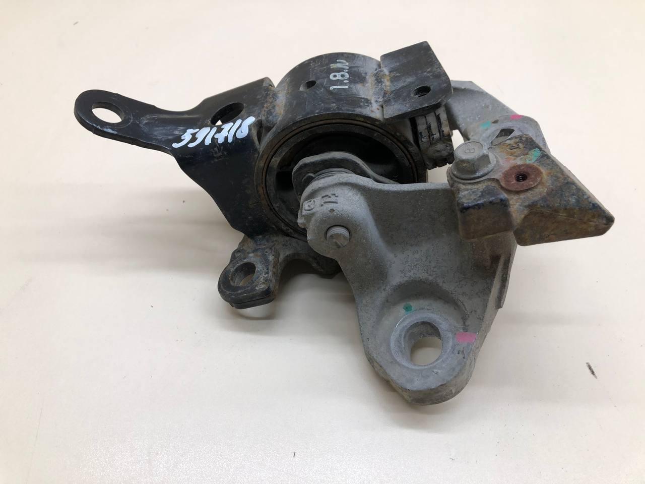 Опора двигателя левая Mazda CX-5 (KE) 2011-2017