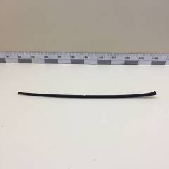 Молдинг лобового стекла Volkswagen Passat B7 2011-2015