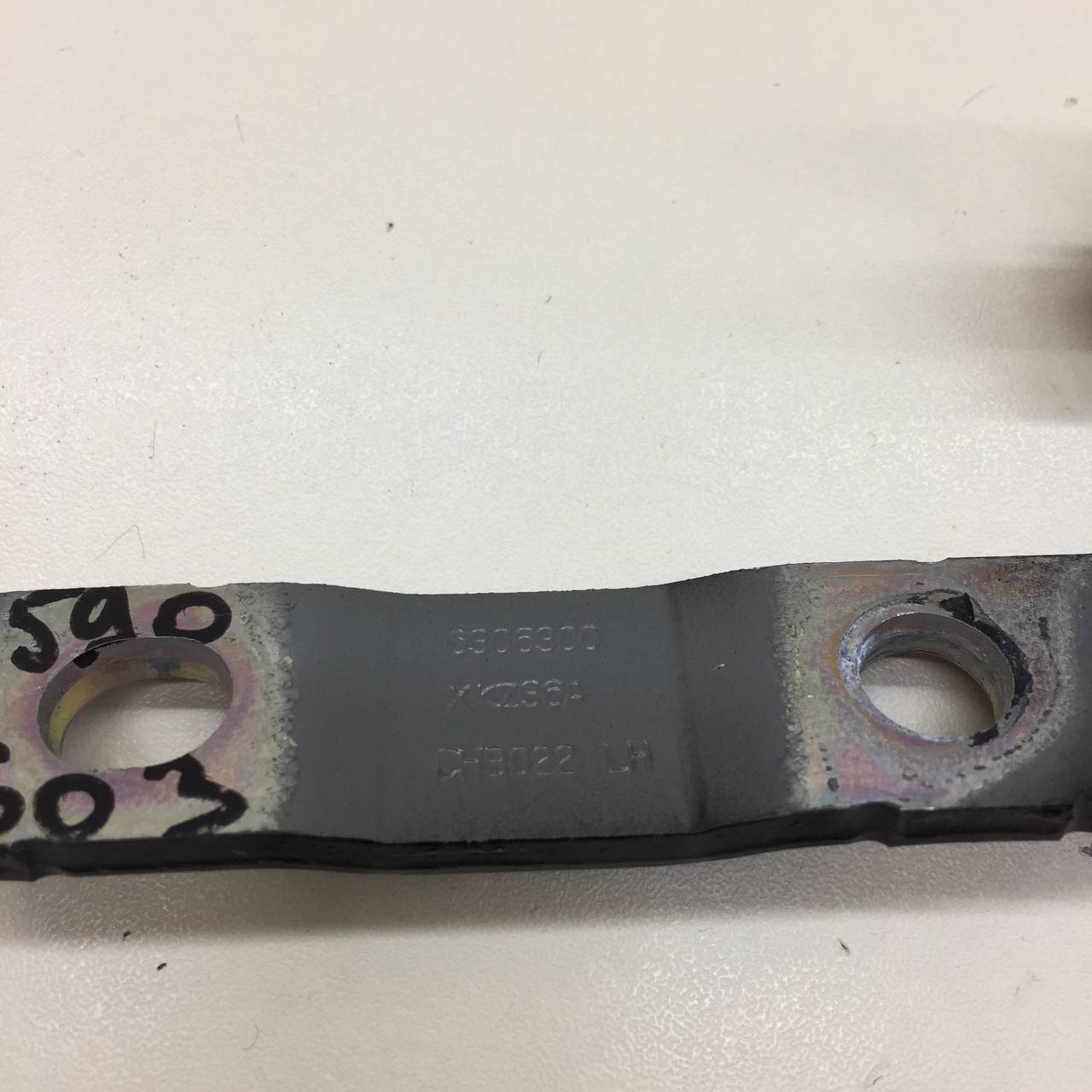 Петля двери багажника Haval H6 2014-2020