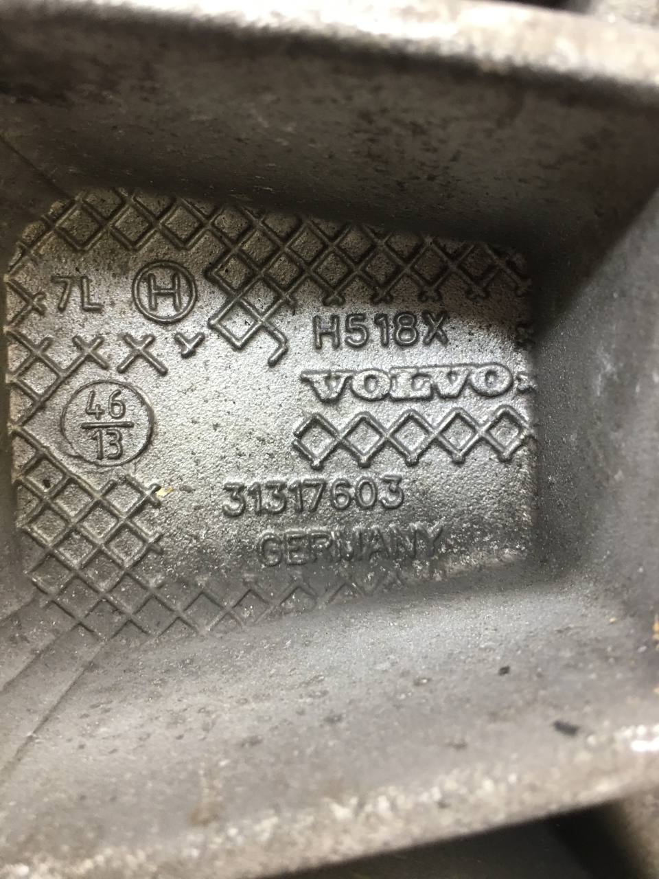 Рычаг задний нижний Volvo XC60 2008-2017