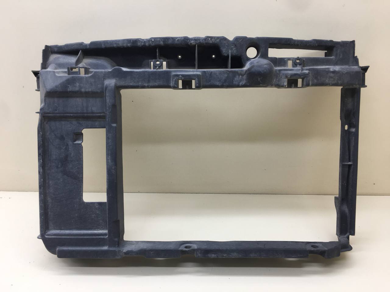 Панель передняя Peugeot 207 2006-2013