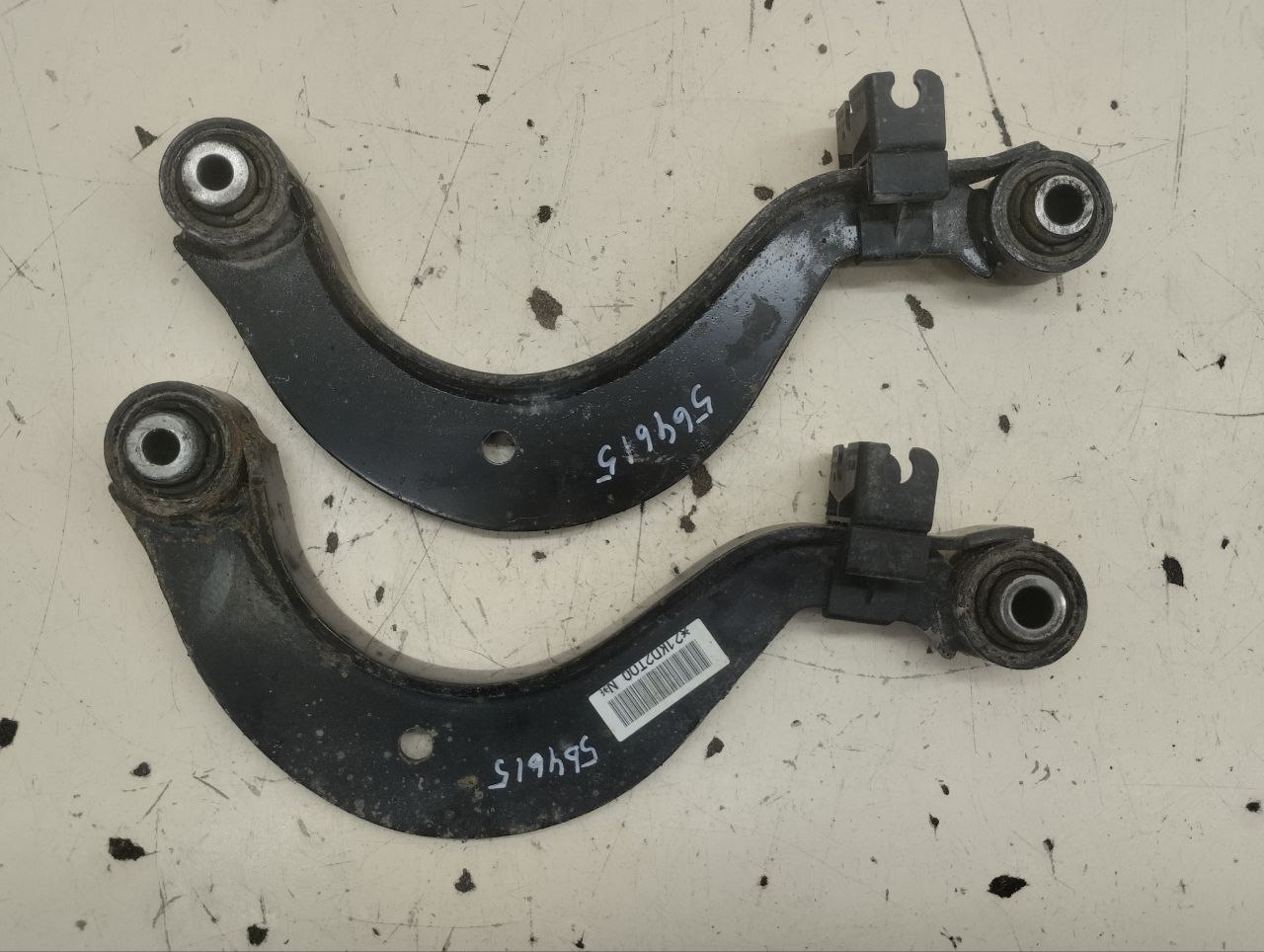 Рычаг задний верхний Volkswagen Golf 6 (5K) 2009-2013