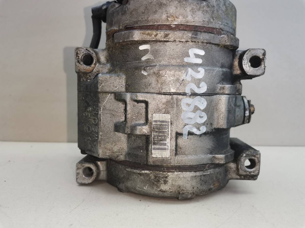 Компрессор системы кондиционирования Toyota Picnic 1996-2001