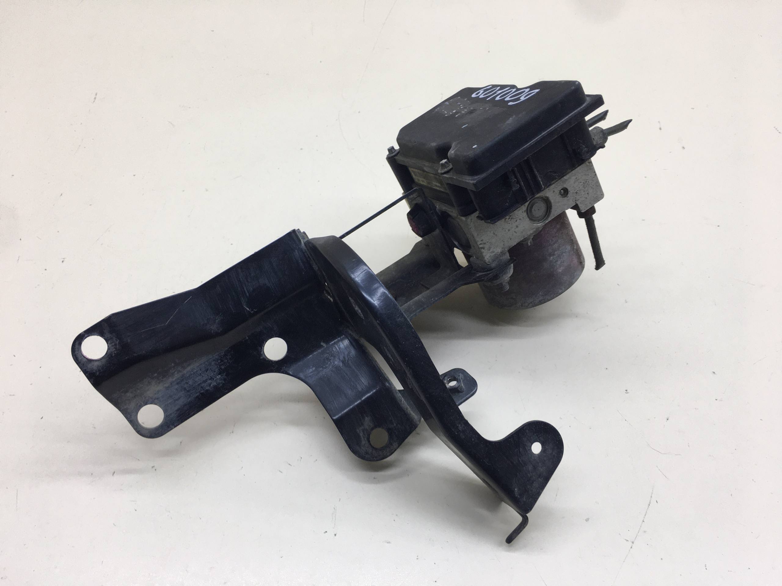 Блок ABS (насос) Nissan Almera Classic (B10) 2006-2013