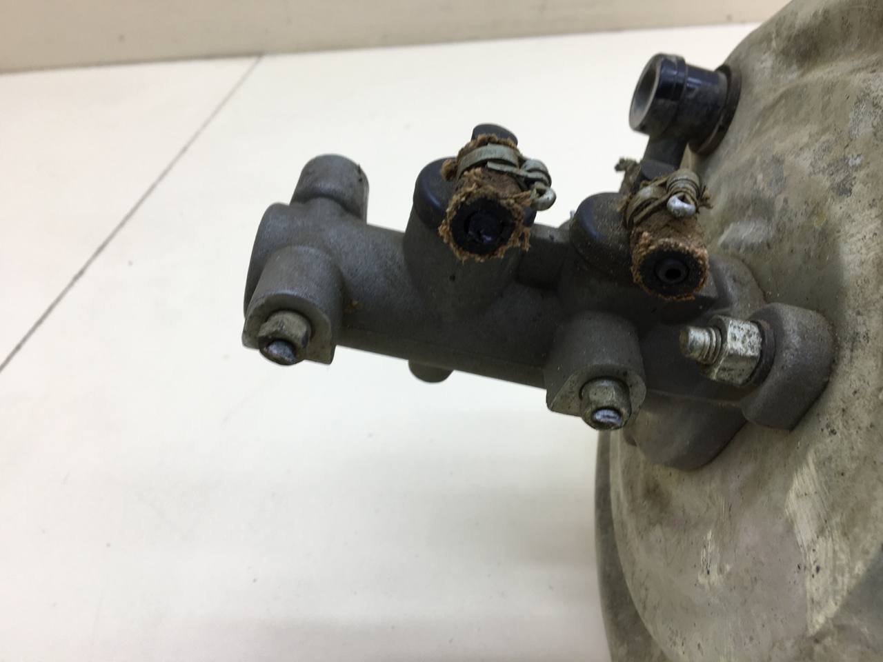 Усилитель тормозов вакуумный Lada Niva 4х4 2121 1977-2021