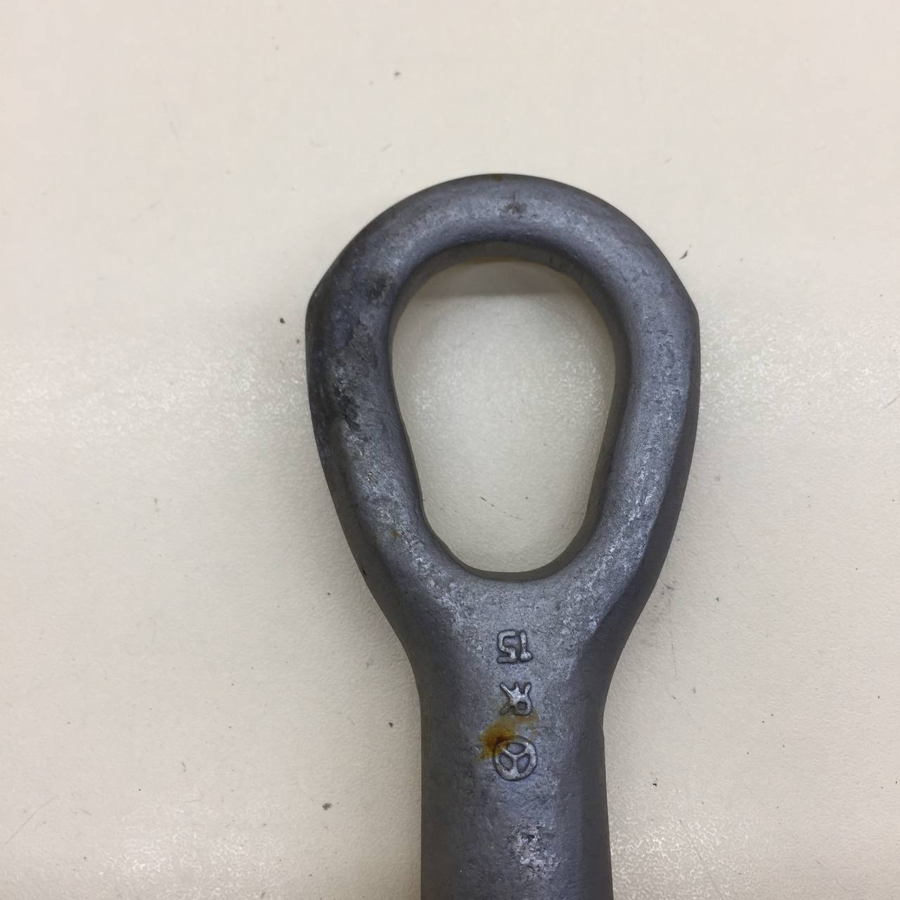 Крюк буксировочный Mercedes-Benz C-Class (W205) 2014>