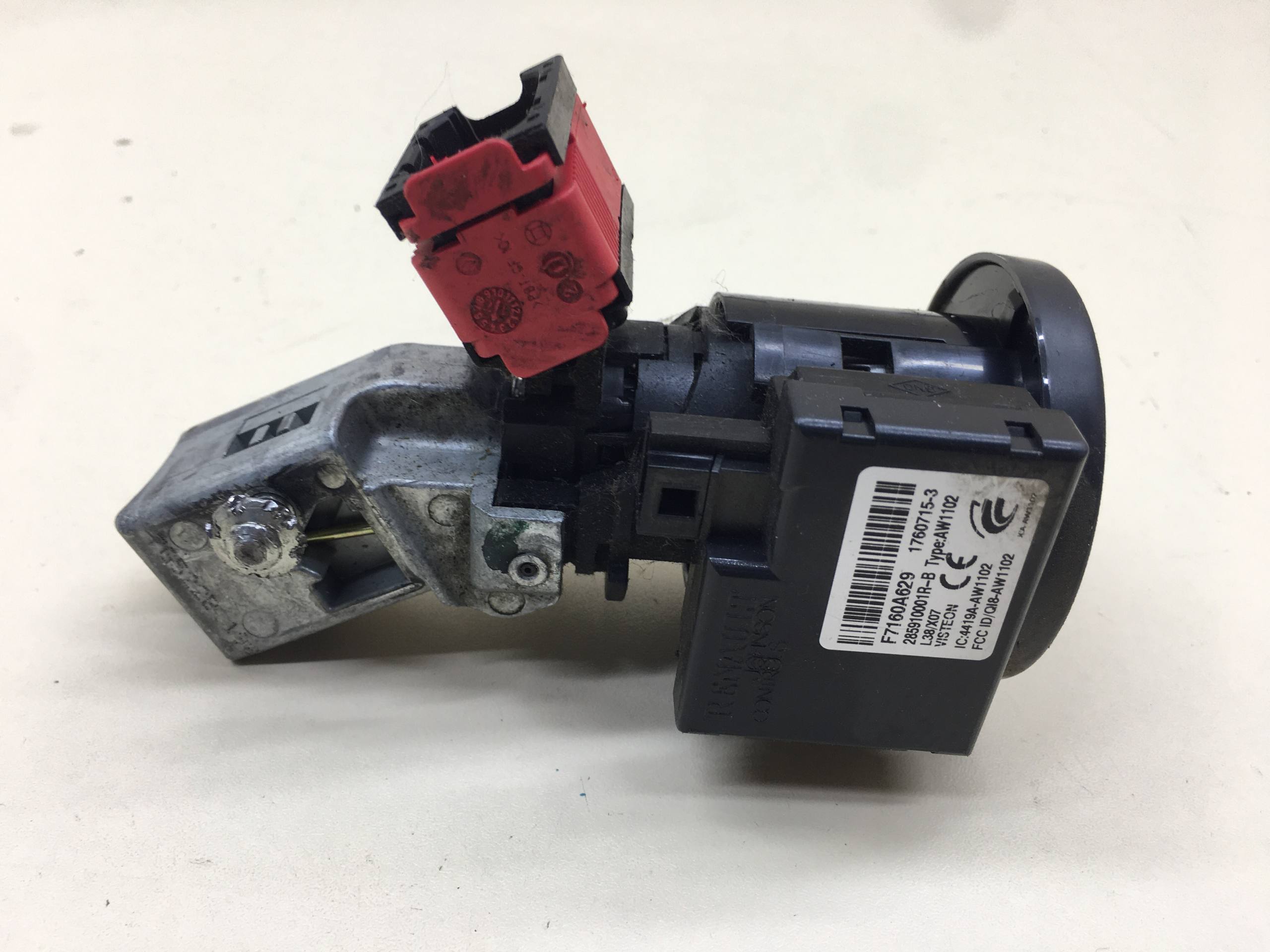 Замок зажигания Lada X-RAY 2016>