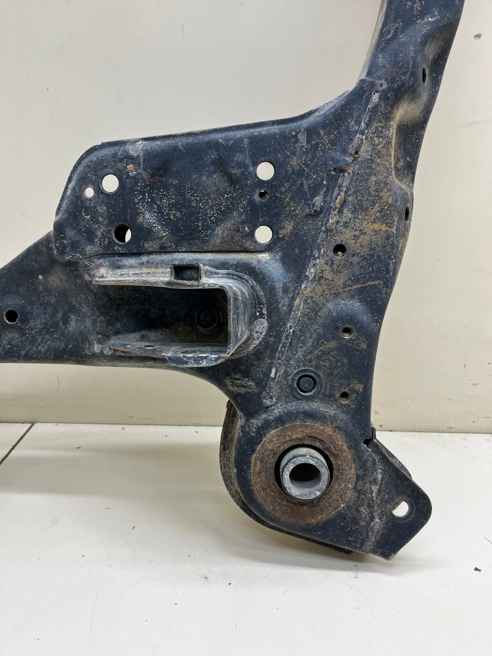 Балка подмоторная Lexus RX 300 (XU10) 1997-2003