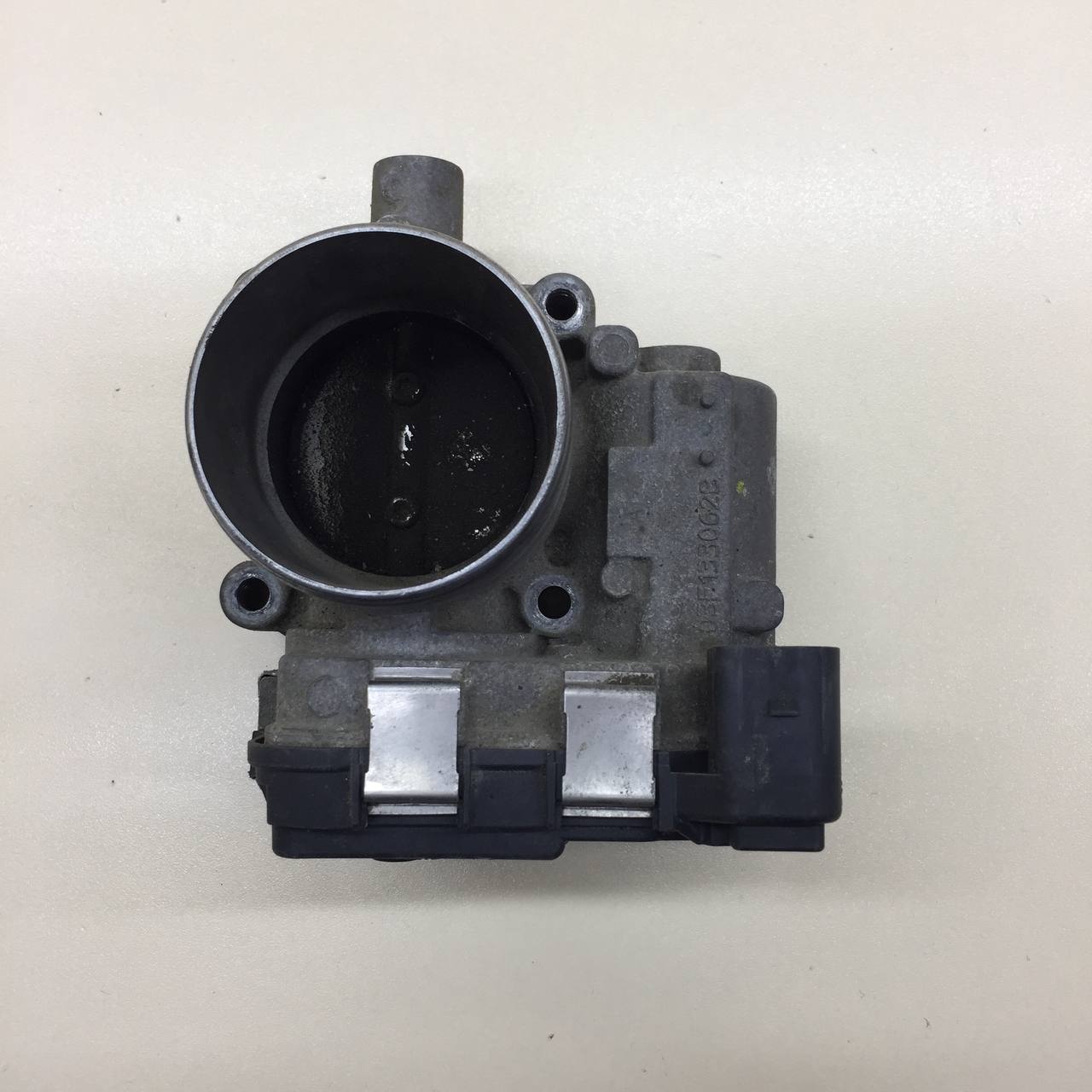 Заслонка дроссельная электрическая Skoda Rapid 2012-2020