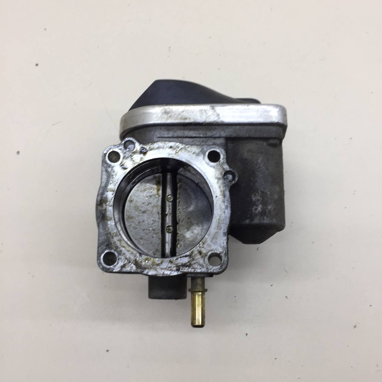 Заслонка дроссельная электрическая Renault Megane (2) 2002-2009