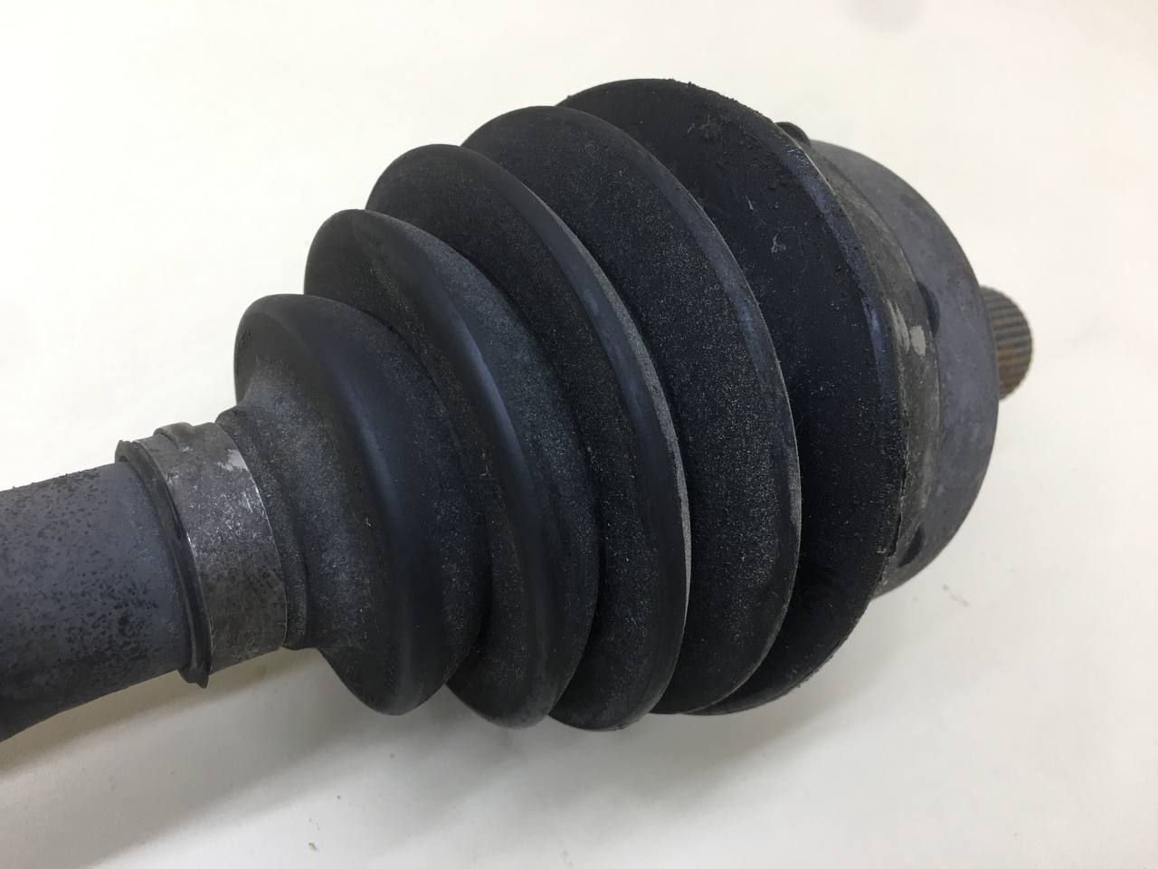 Полуось передняя правая Ford S-MAX (WS) 2006-2014