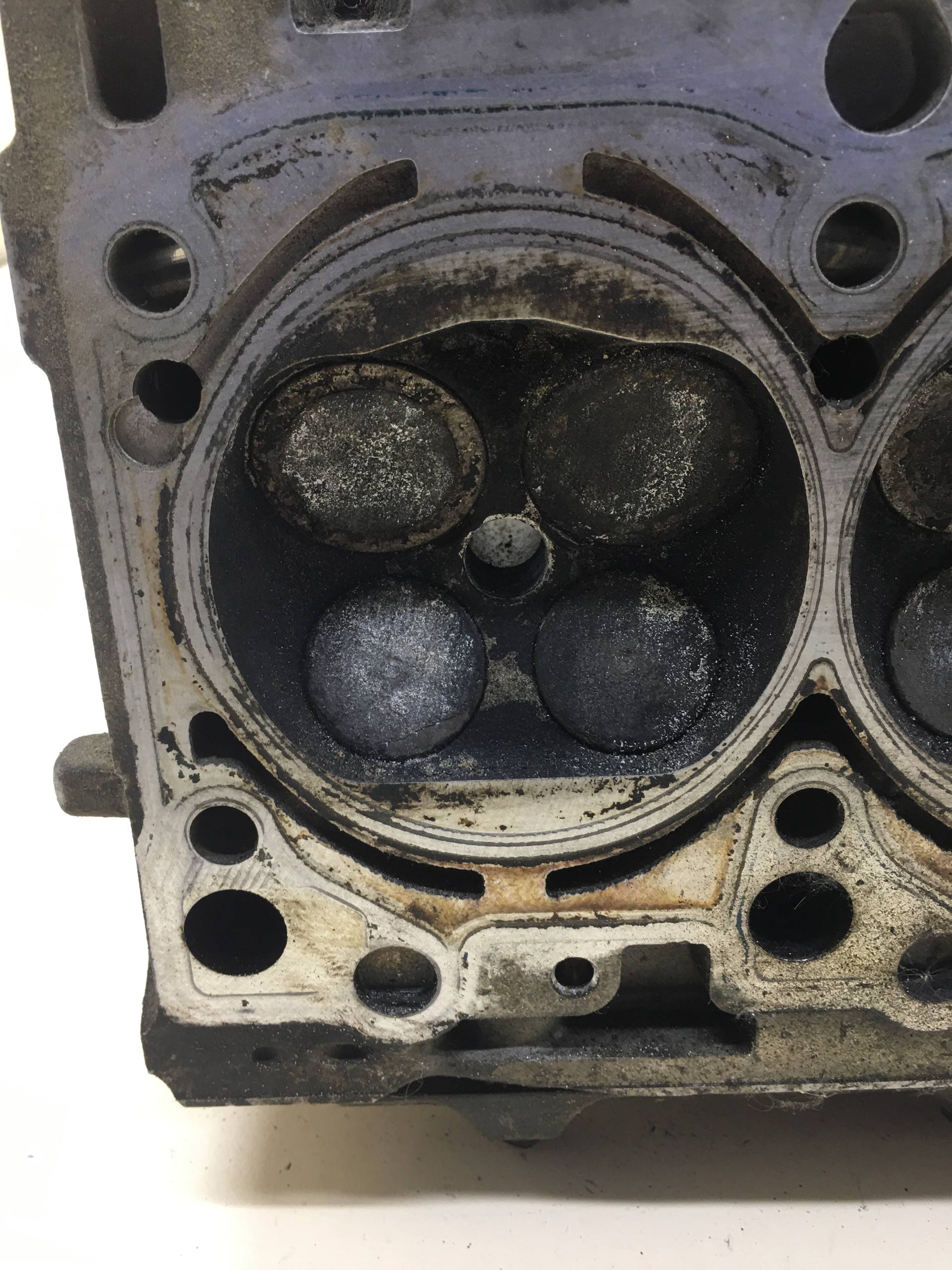 Головка блока цилиндров Audi Q7 (4L) 2005-2015