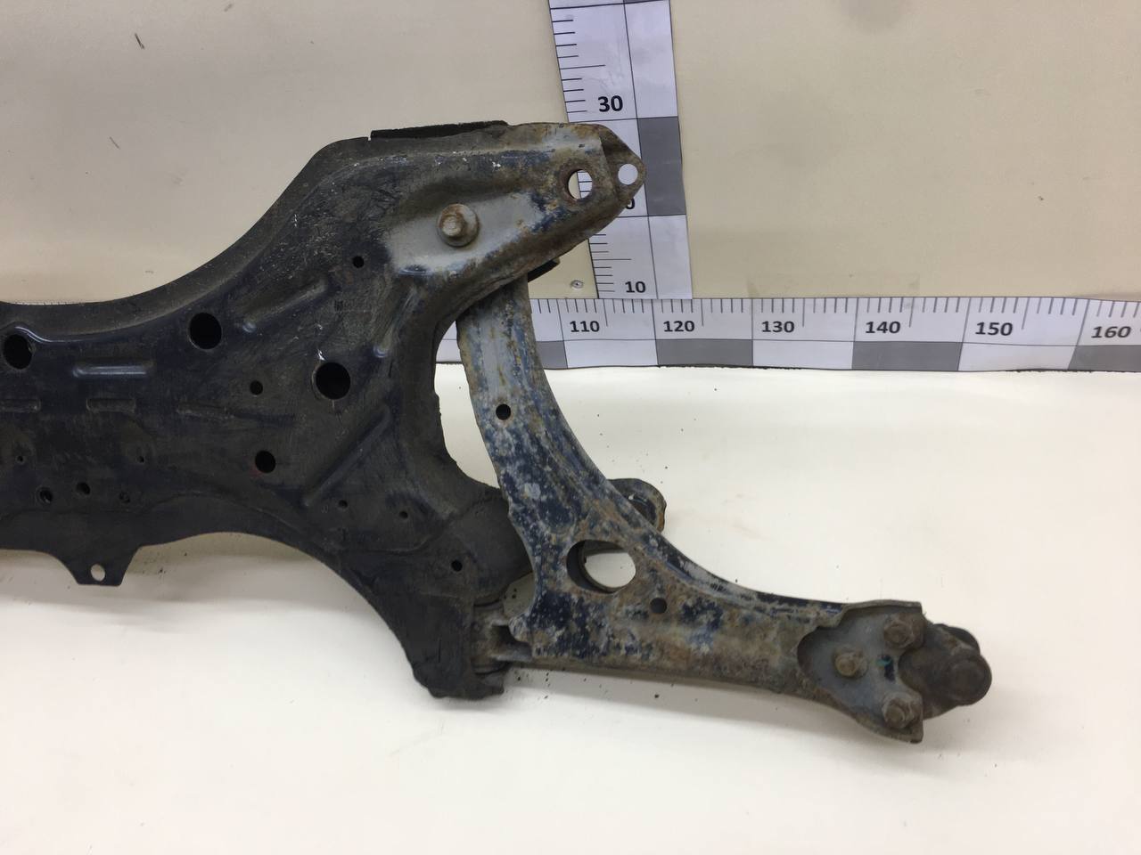 Балка подмоторная Lifan Solano 1 2008-2016