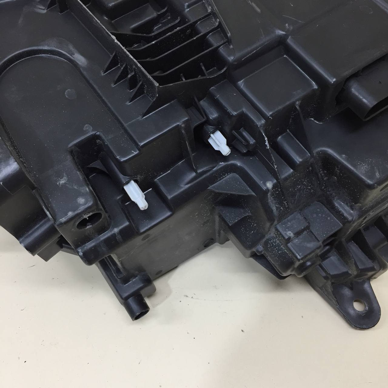 Фара левая Volvo XC90 2015>