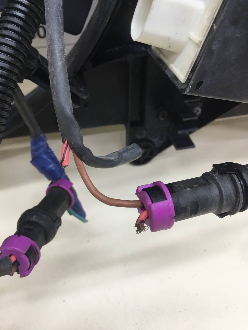 Диффузор вентилятора Vortex Estina 2008-2012