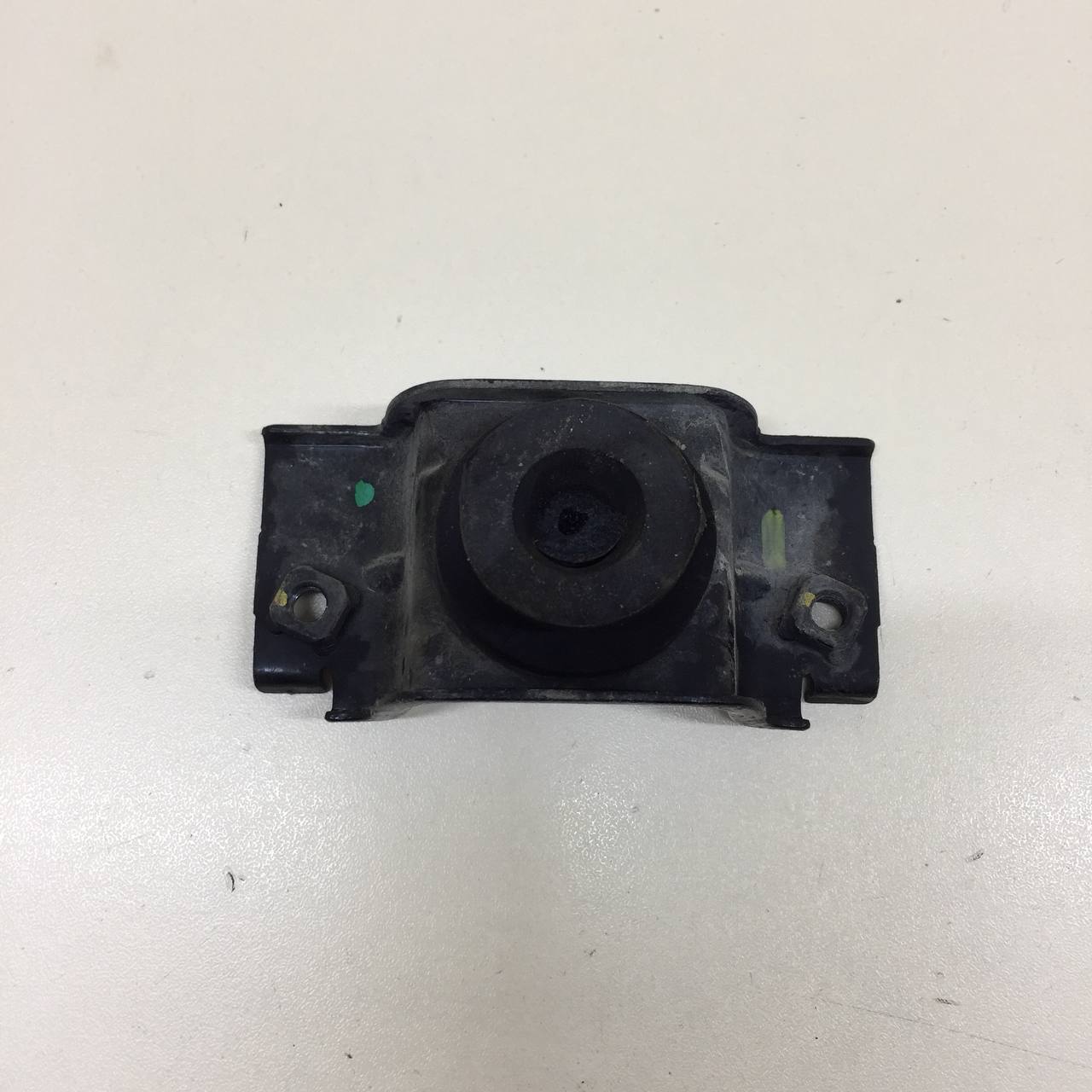 Кронштейн радиатора Kia Rio 4 (FB) 2017>