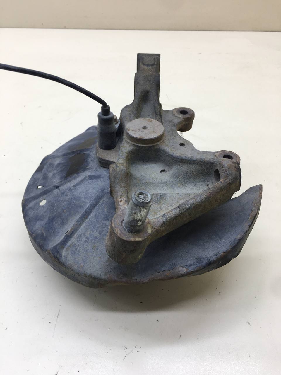 Кулак поворотный задний правый Kia Spectra (SD) 2004-2011