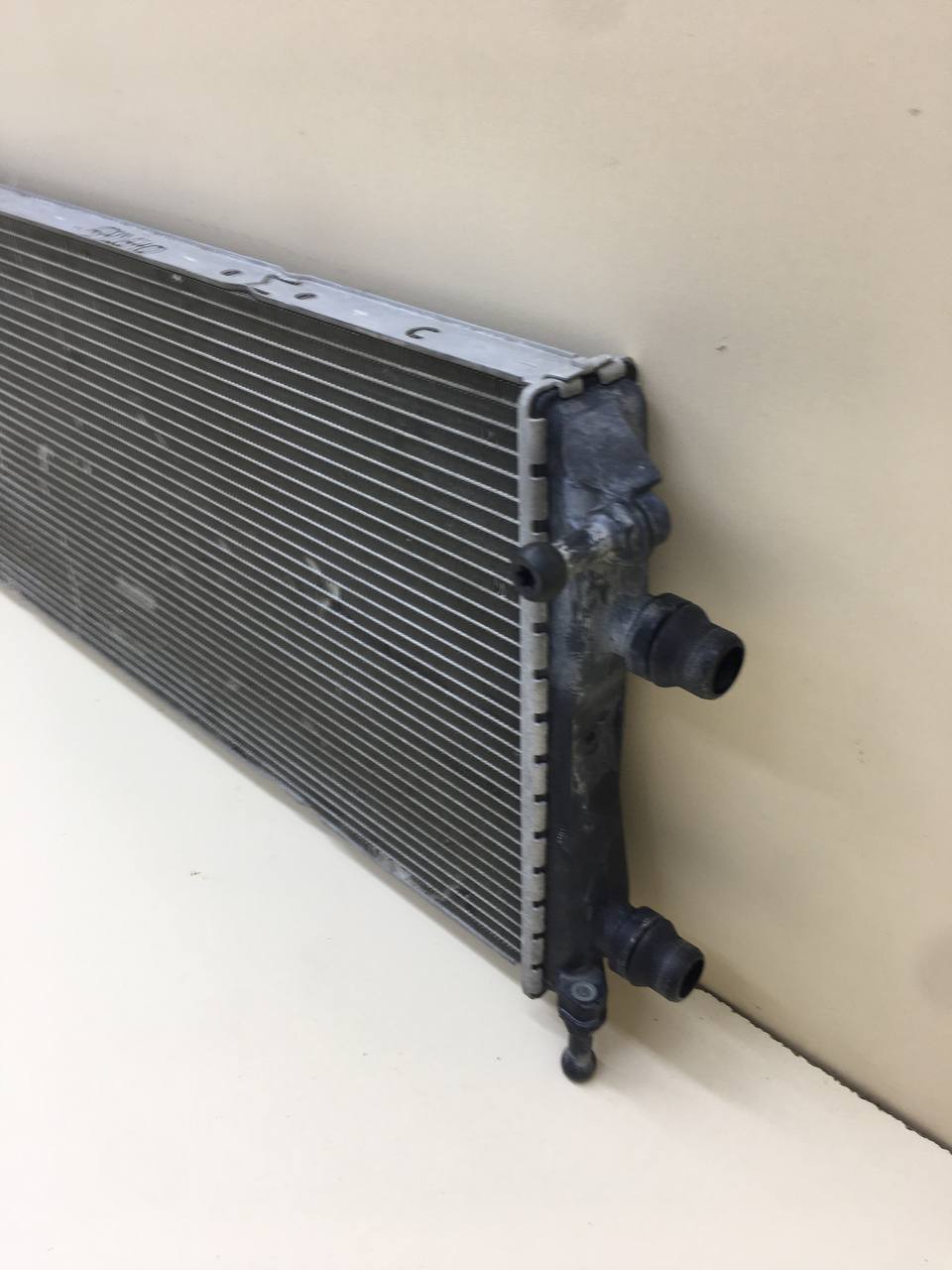 Радиатор охлаждения двигателя Mercedes-Benz GLE (W166) 2015-2018