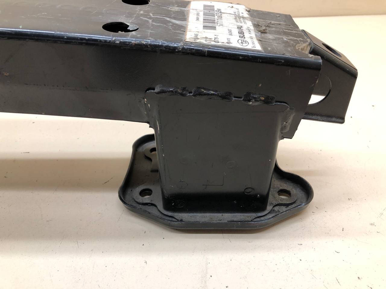 Усилитель заднего бампера Subaru B9 Tribeca (WX/W10) 2004-2008