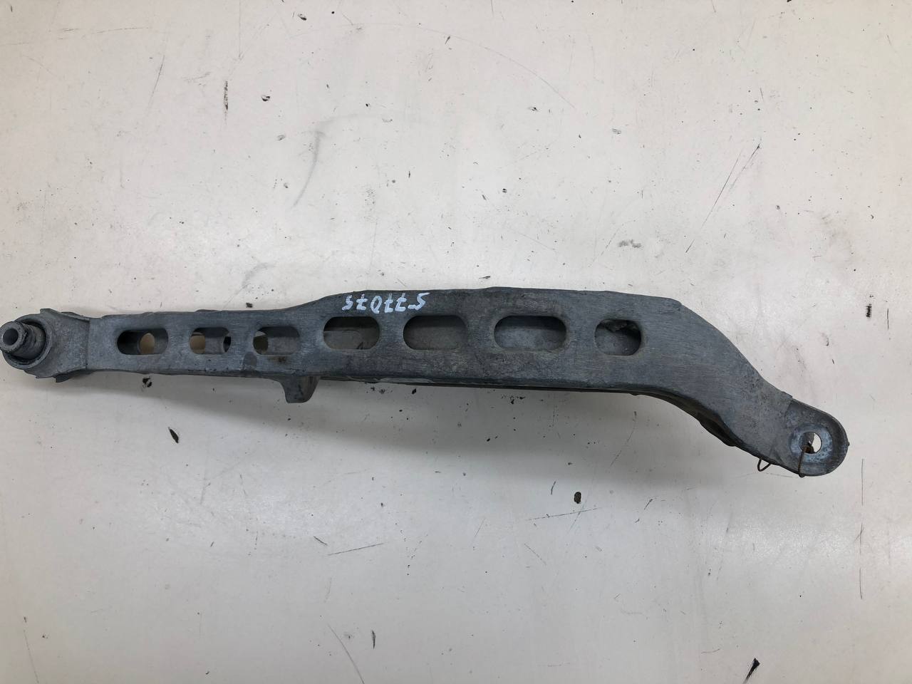 Рычаг задний поперечный BMW X3 E83 2004-2010