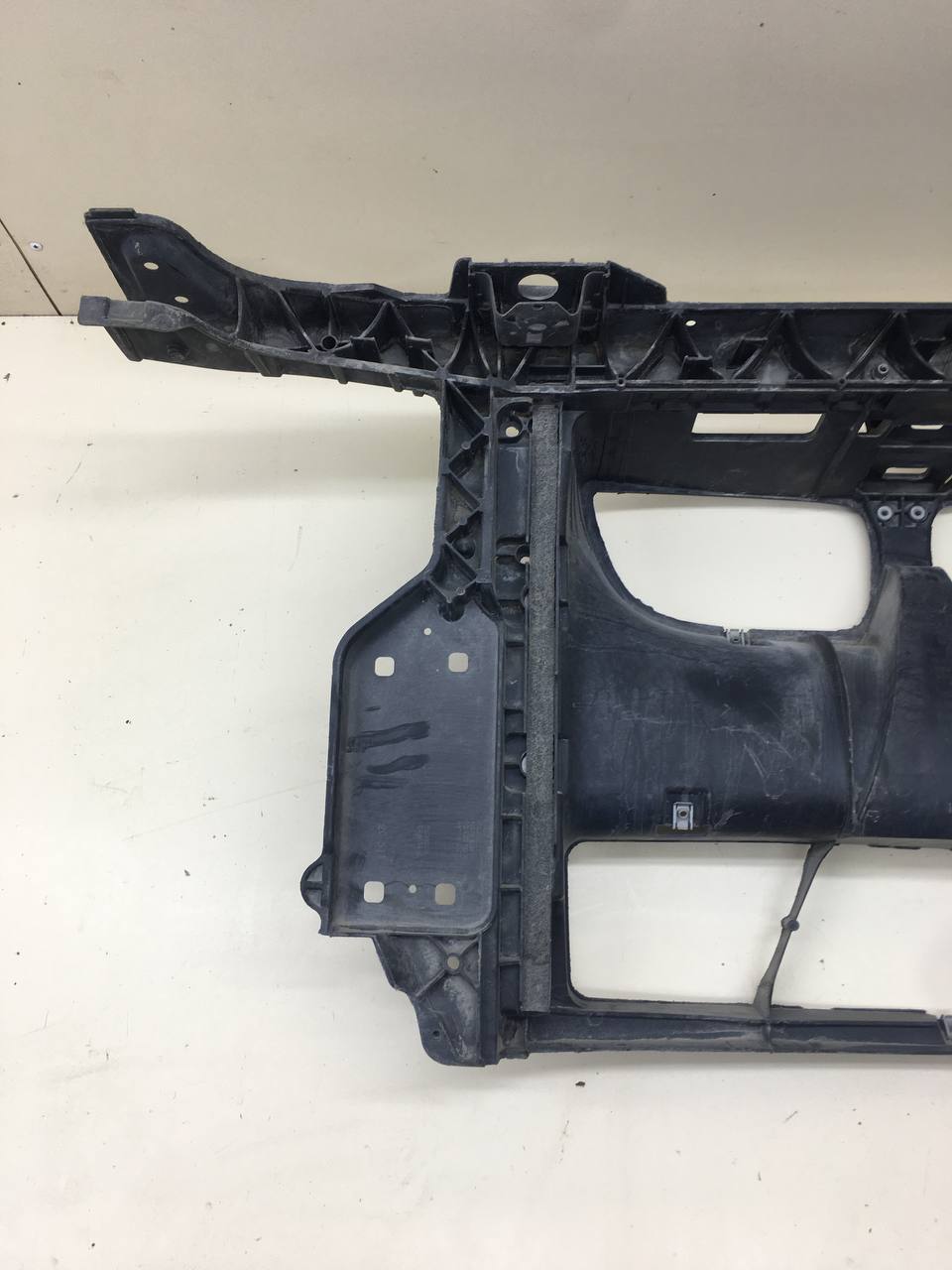 Панель передняя BMW 1-series E87/E81 2004-2011