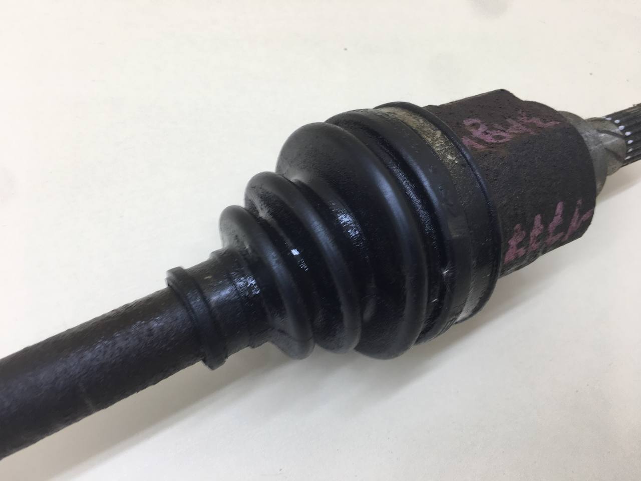 Полуось задняя Renault Koleos (HY) 2008-2016